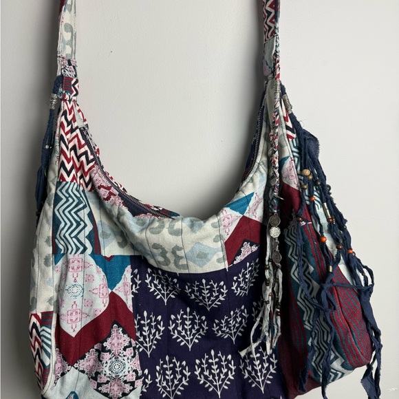 Free People blue and red patchwork hobo style bag - Picture 2 of 6